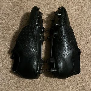Nike Black M 7.5/ W 9 Multi-Ground Soccer Cleats